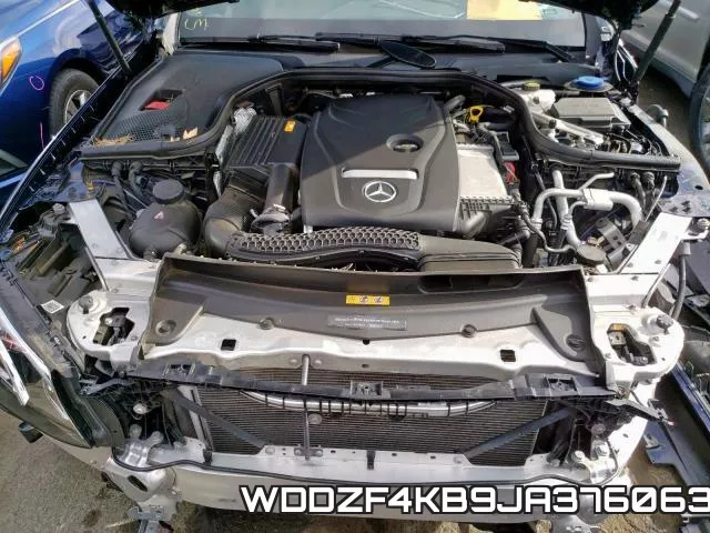 WDDZF4KB9JA376063 фото 8
