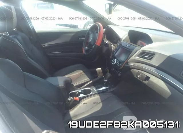19UDE2F82KA005131 фото 6