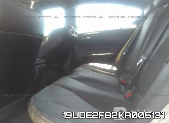19UDE2F82KA005131 фото 9