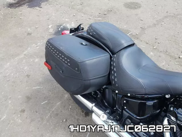1HD1YAJ17JC062827 фото 7