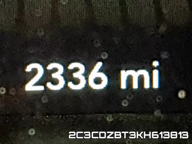 2C3CDZBT3KH613813 фото 9