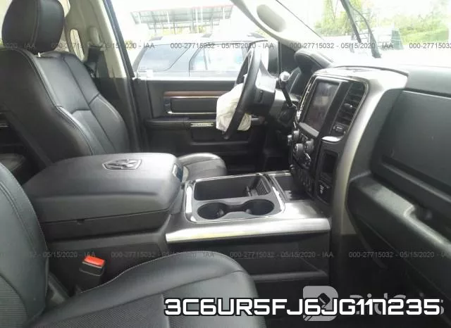 3C6UR5FJ6JG117235 фото 6