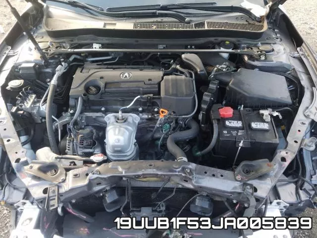 19UUB1F53JA005839 фото 8