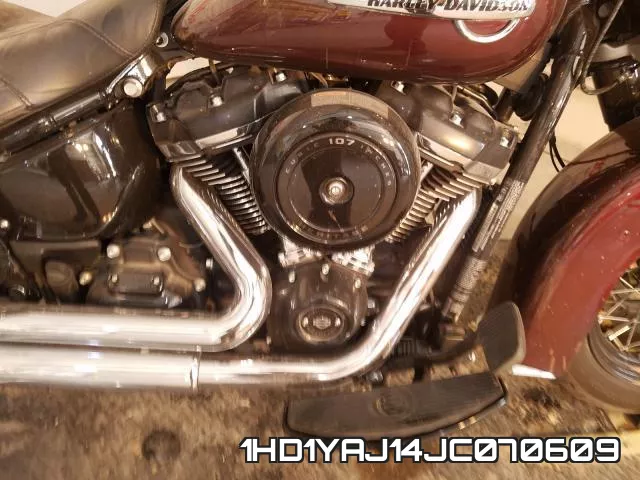 1HD1YAJ14JC070609 фото 8