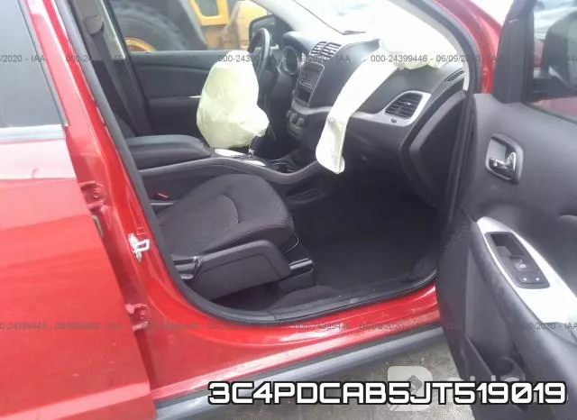 3C4PDCAB5JT519019 фото 6