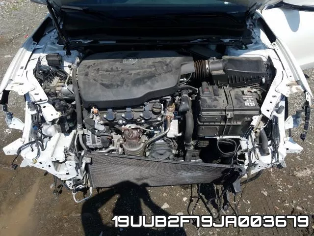 19UUB2F79JA003679 фото 8