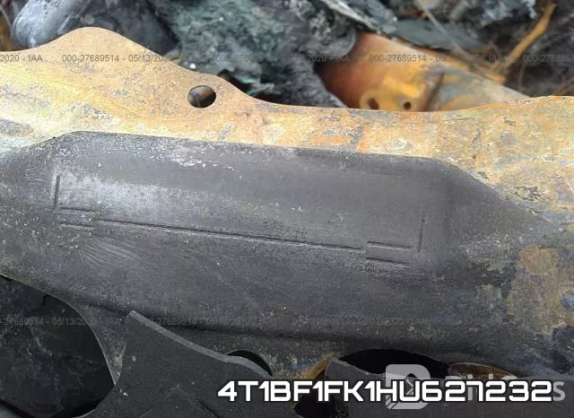 4T1BF1FK1HU627232 фото 10