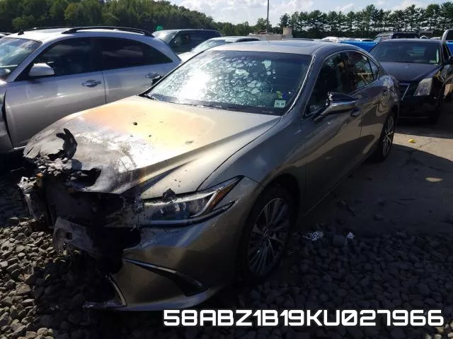 58ABZ1B19KU027966 фото 3