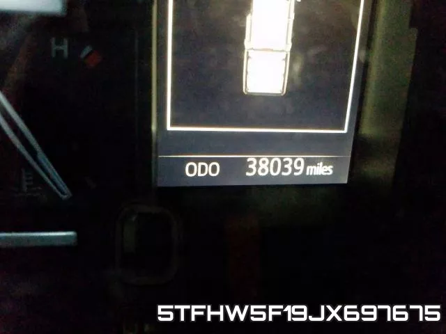 5TFHW5F19JX697675 фото 9