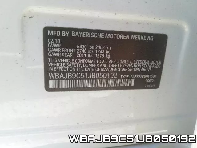 WBAJB9C51JB050192 фото 2