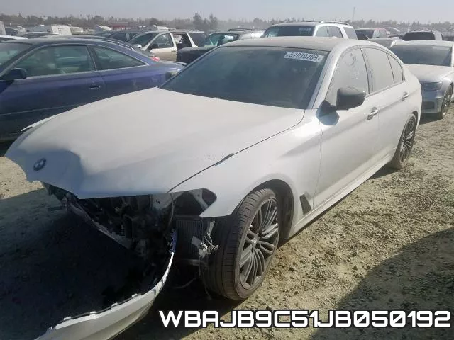WBAJB9C51JB050192 фото 3