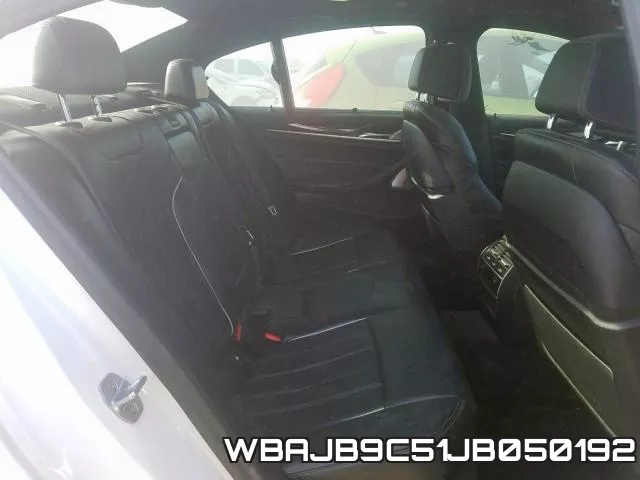 WBAJB9C51JB050192 фото 7