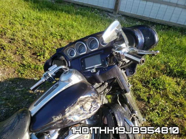 1HD1THH19JB954810 фото 6
