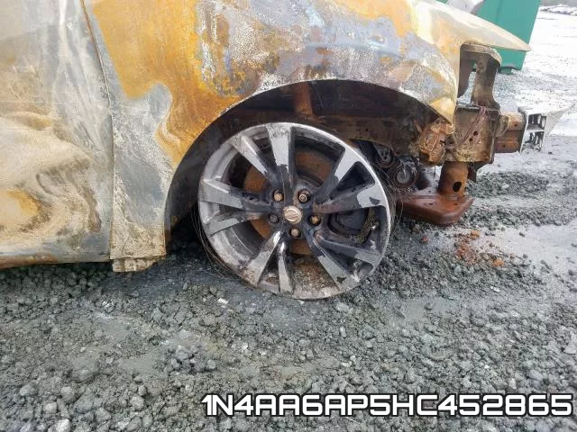 1N4AA6AP5HC452865 фото 2