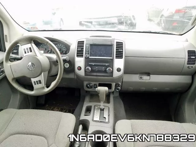 1N6AD0EV6KN788329 фото 10