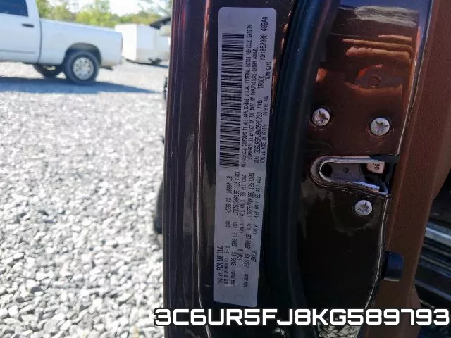 3C6UR5FJ8KG589793 фото 2
