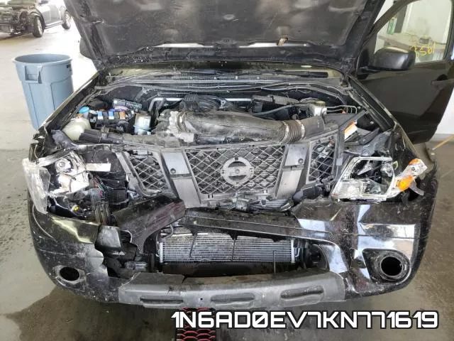1N6AD0EV7KN771619 фото 8