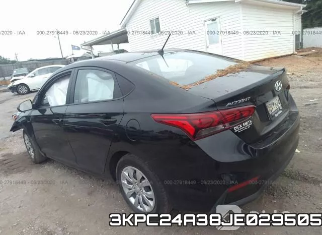 3KPC24A38JE029505 фото 4
