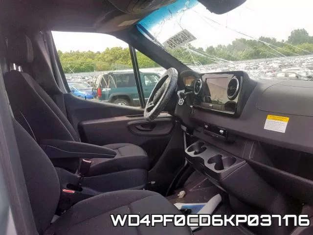 WD4PF0CD6KP037176 фото 6
