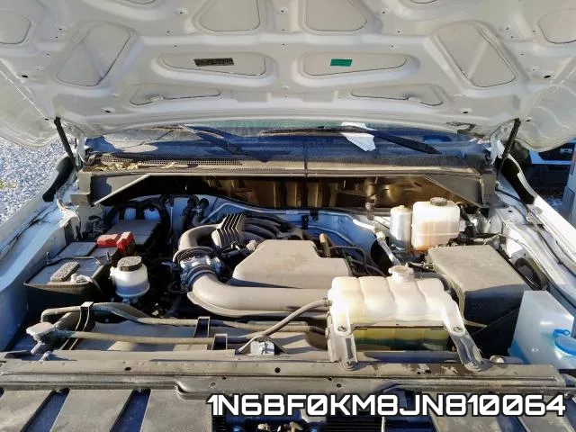 1N6BF0KM8JN810064 фото 8
