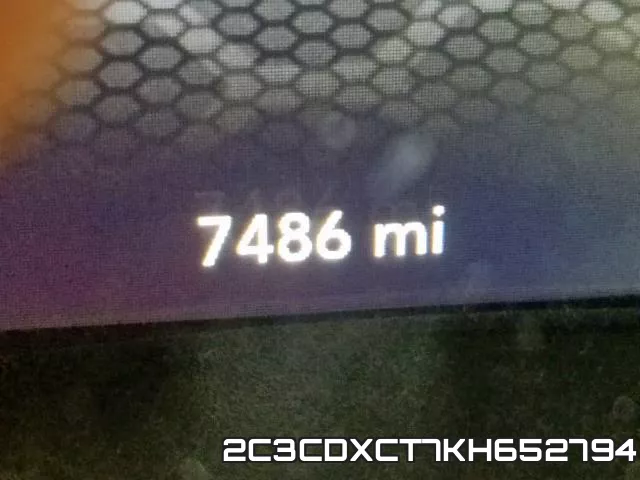 2C3CDXCT7KH652794 фото 9
