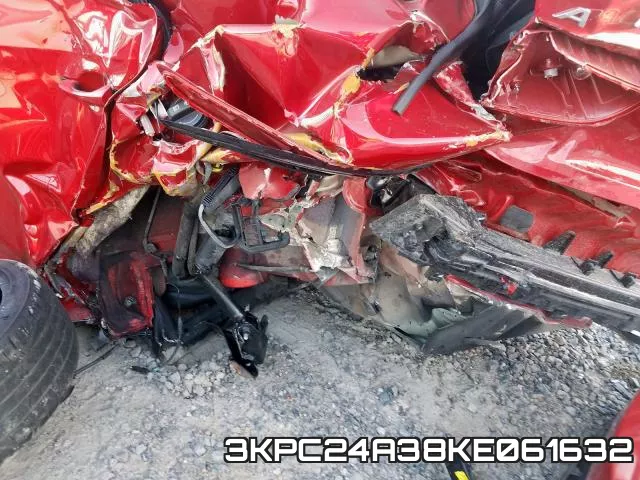 3KPC24A38KE061632 фото 10