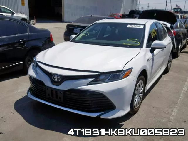 4T1B31HK8KU005823 фото 3