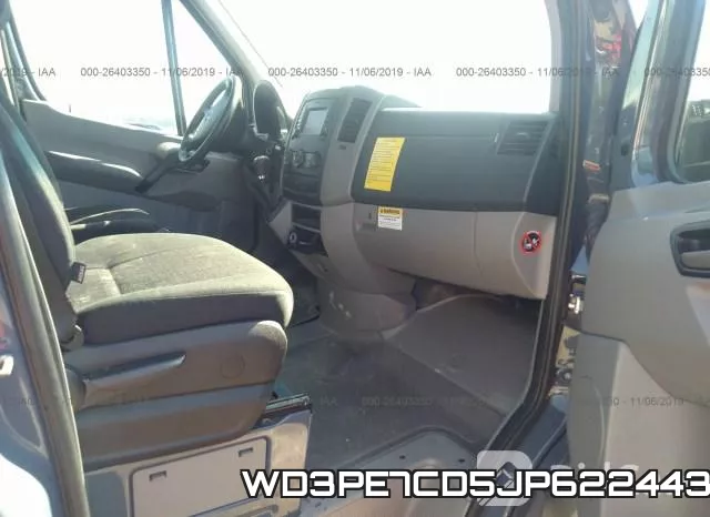 WD3PE7CD5JP622443 фото 6