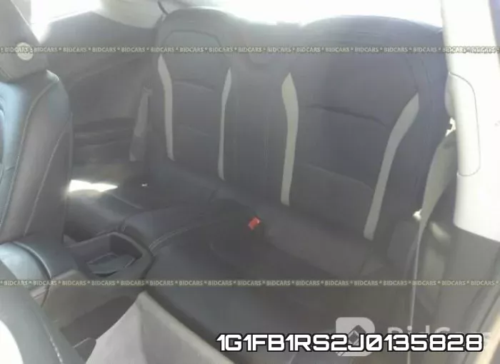 1G1FB1RS2J0135828 фото 9