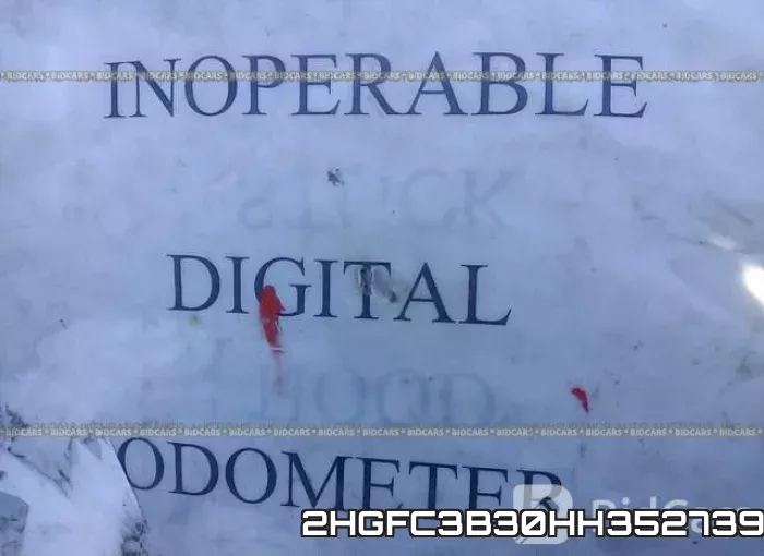 2HGFC3B30HH352739 фото 8