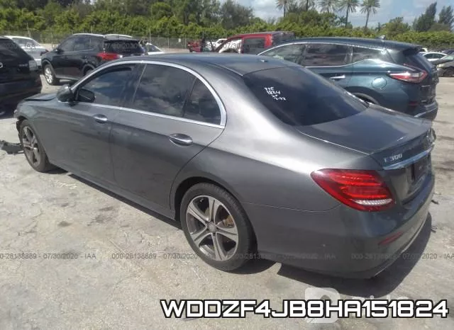 WDDZF4JB8HA151824 фото 4