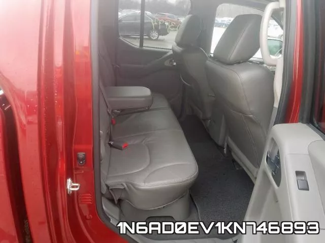 1N6AD0EV1KN746893 фото 7