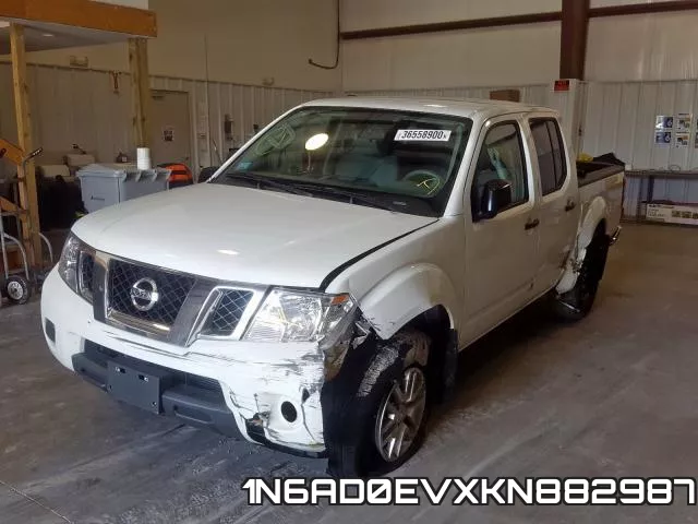 1N6AD0EVXKN882987 фото 3