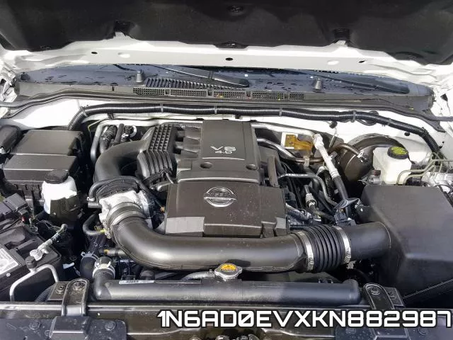 1N6AD0EVXKN882987 фото 8