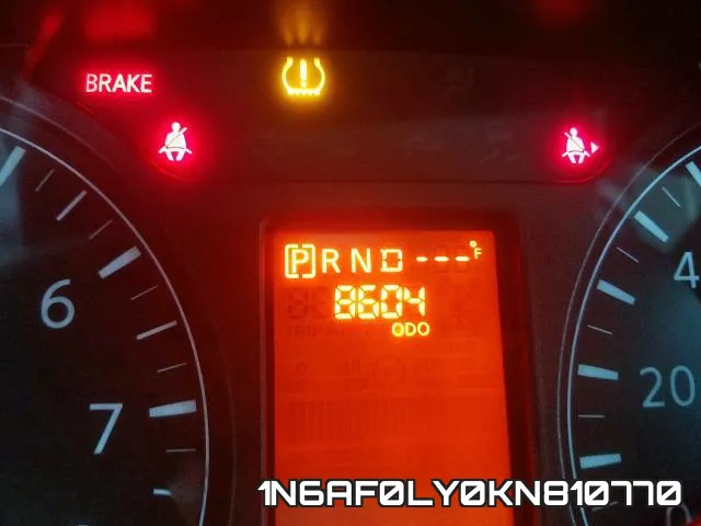 1N6AF0LY0KN810770 фото 9