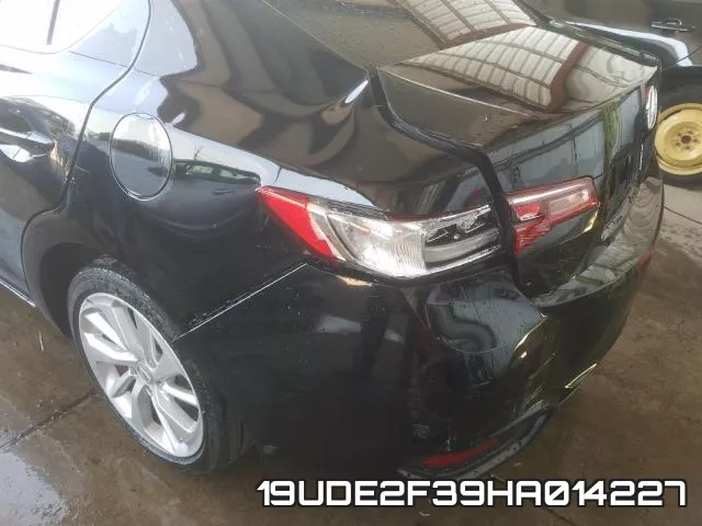 19UDE2F39HA014227 фото 10