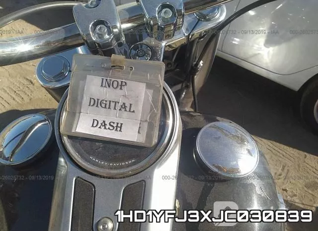 1HD1YFJ3XJC030839 фото 8