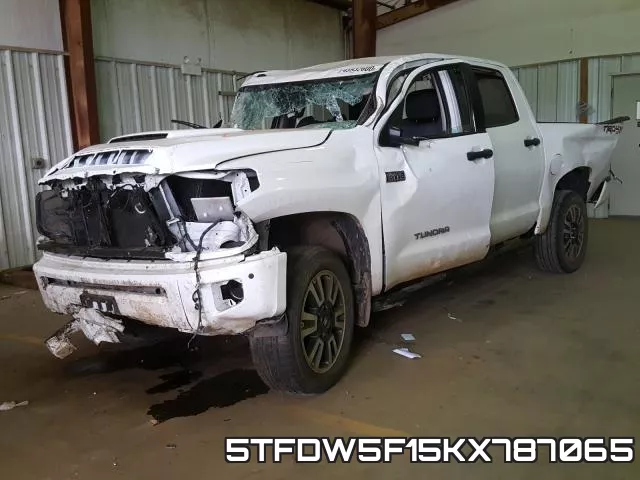 5TFDW5F15KX787065 фото 3