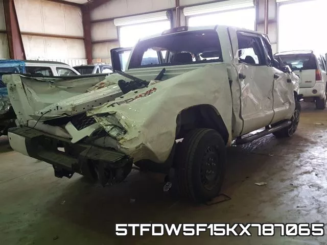 5TFDW5F15KX787065 фото 10