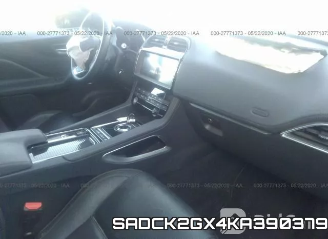 SADCK2GX4KA390379 фото 6