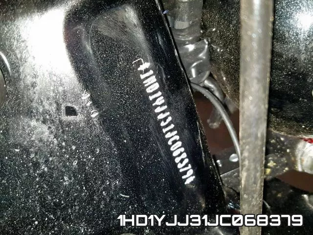 1HD1YJJ31JC068379 фото 2