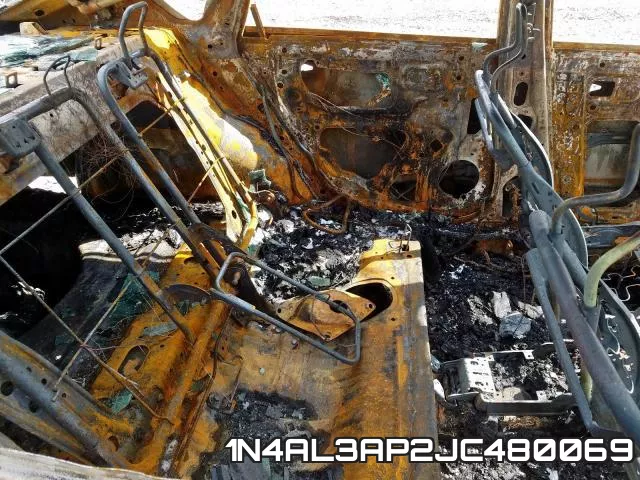 1N4AL3AP2JC480069 фото 7