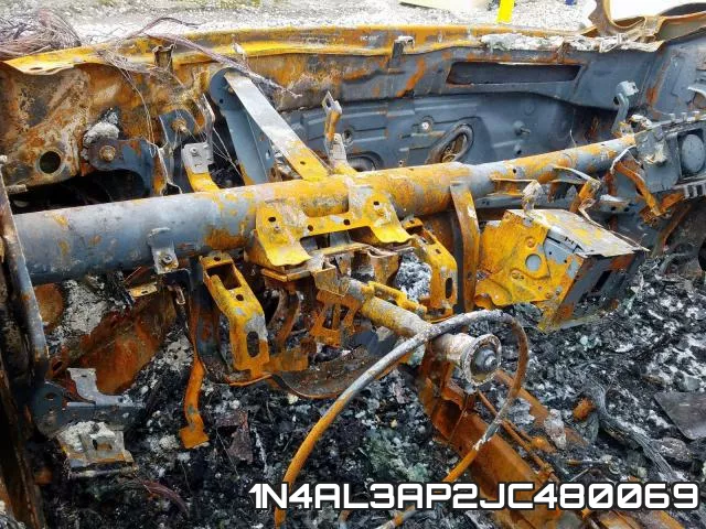 1N4AL3AP2JC480069 фото 9