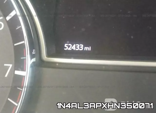 1N4AL3APXHN350071 фото 8