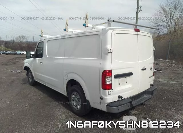 1N6AF0KY5HN812234 фото 4