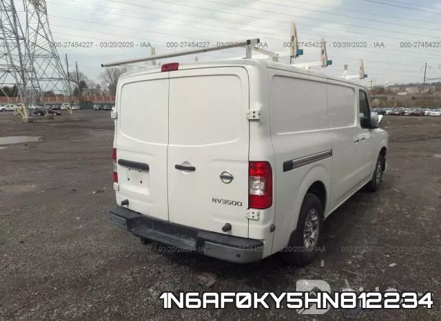 1N6AF0KY5HN812234 фото 5