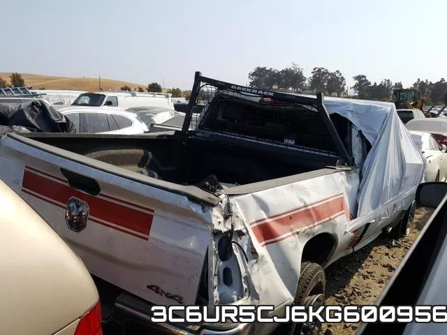 3C6UR5CJ6KG600956 фото 5