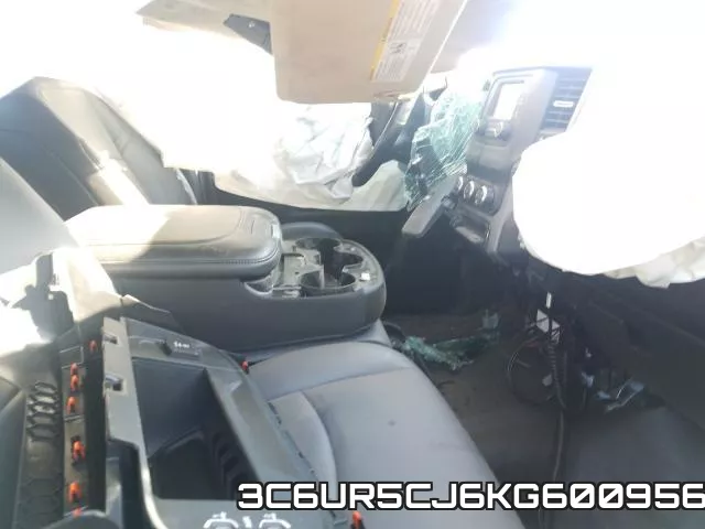 3C6UR5CJ6KG600956 фото 6