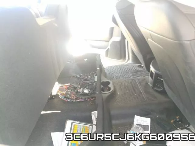 3C6UR5CJ6KG600956 фото 7