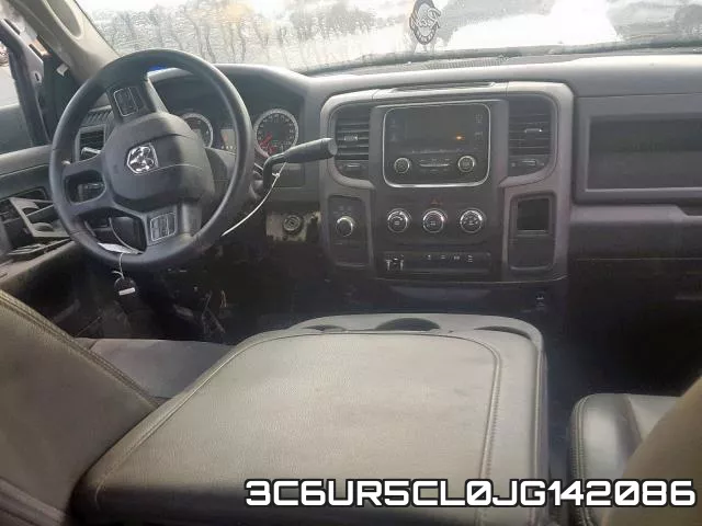 3C6UR5CL0JG142086 фото 10